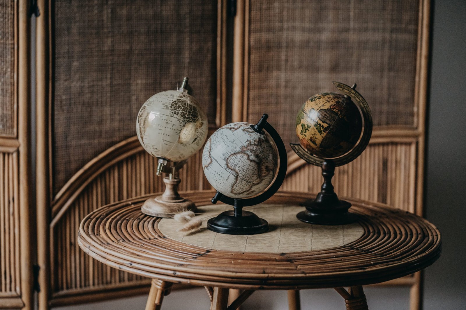 Atelier Chamaison agence évènementiel décoration location mariage Toulouse globes terrestres vintage