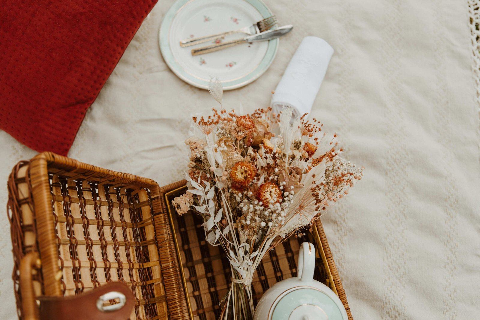 Atelier Chamaison agence évènementiel décoration location box art de la table pique-nique