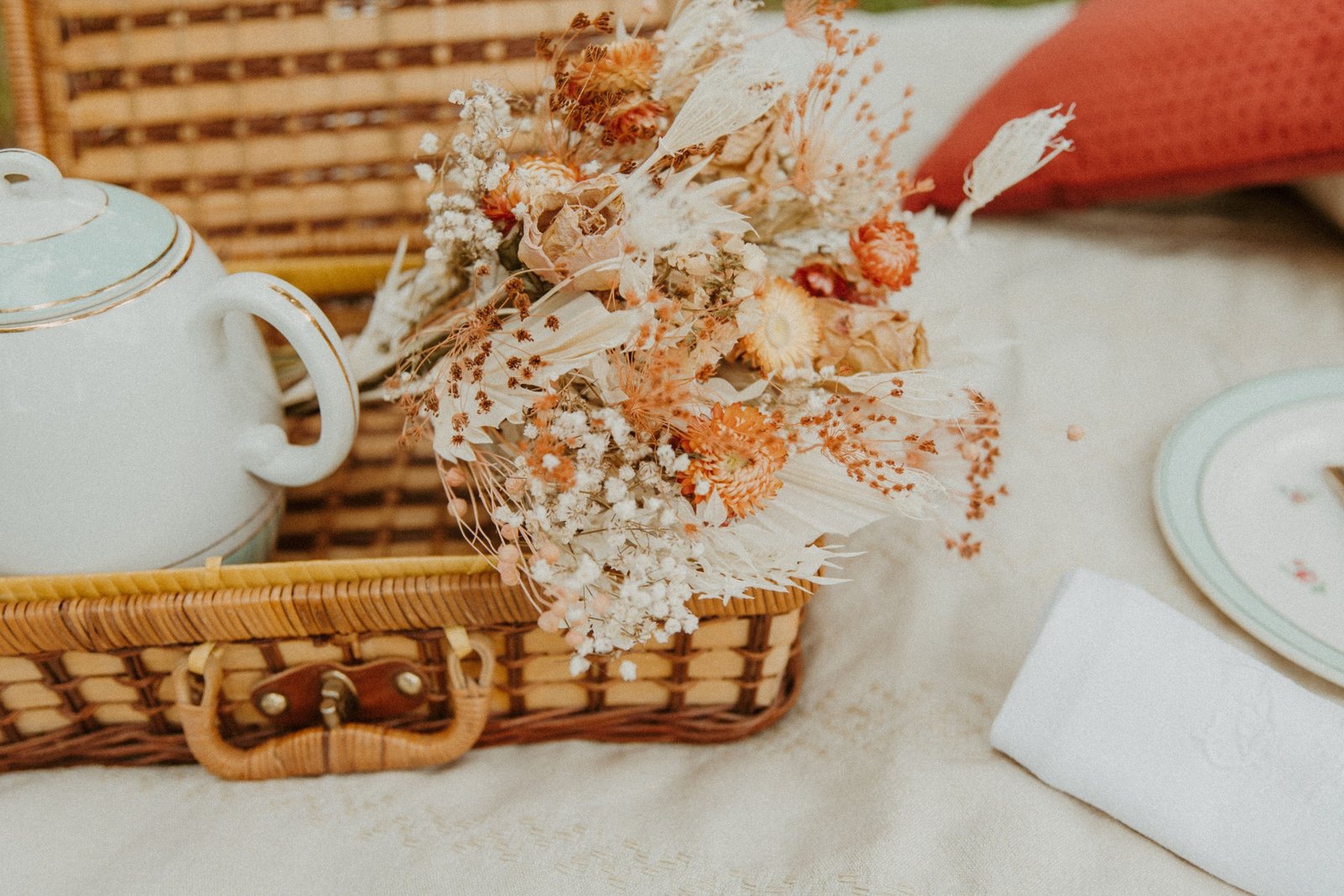 Atelier Chamaison agence évènementiel décoration location box art de la table pique-nique